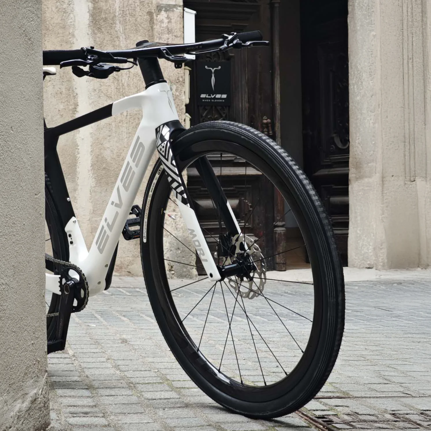 Elves Mori AeroX Gravel Complete Bike - Image 10